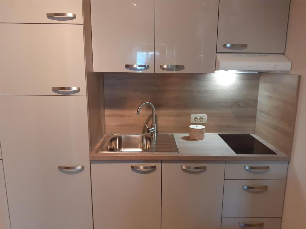 Ms Apartments Изола Екстериор снимка